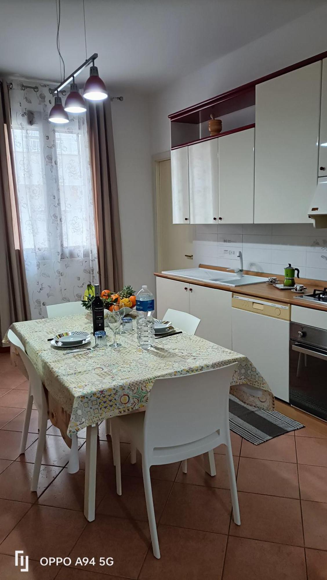 Casa Vita In Centro Balestrate Luaran gambar
